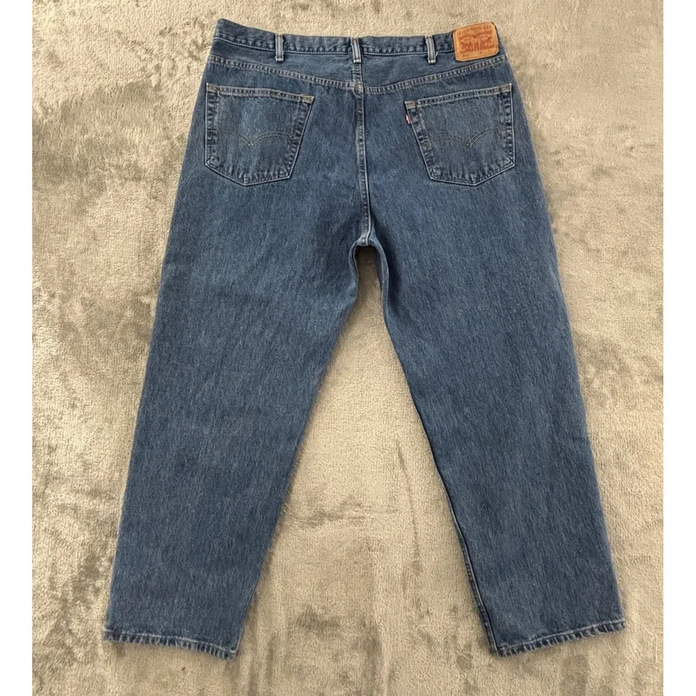 Levi's 550 Relaxed Fit Jeans Mens 44x30 Straight Leg Medium‎ Wash 01550-4891